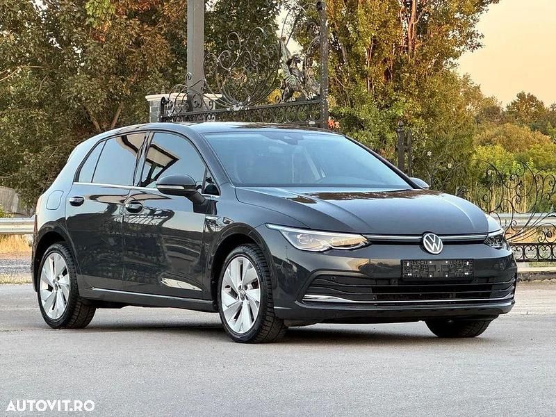 Culoaregri Utilizat 2021 VW Golf VIII Life Berlinǎ | 14.990 EUR (Super Preț) - Imagine 1/4