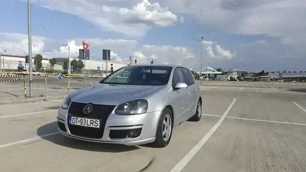 Utilizat 2004 VW Golf V Hatchback | 2.799 EUR (Preț OK) - Imagine 1/4