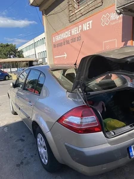 Utilizat 2006 Renault Mégane II Berlinǎ | 2.250 EUR (Puțin scump) - Imagine 1/4