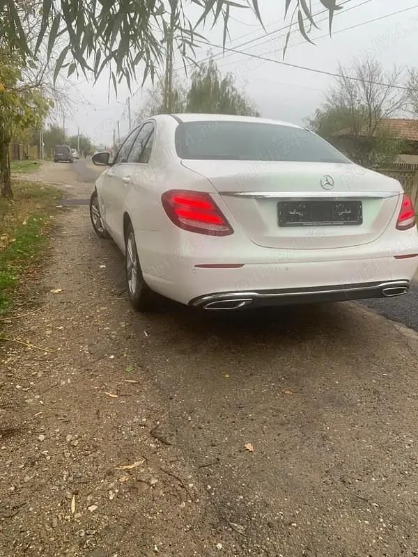 Second-hand Mercedes A220 194 CP (142 kW) 2017 Berlinǎ