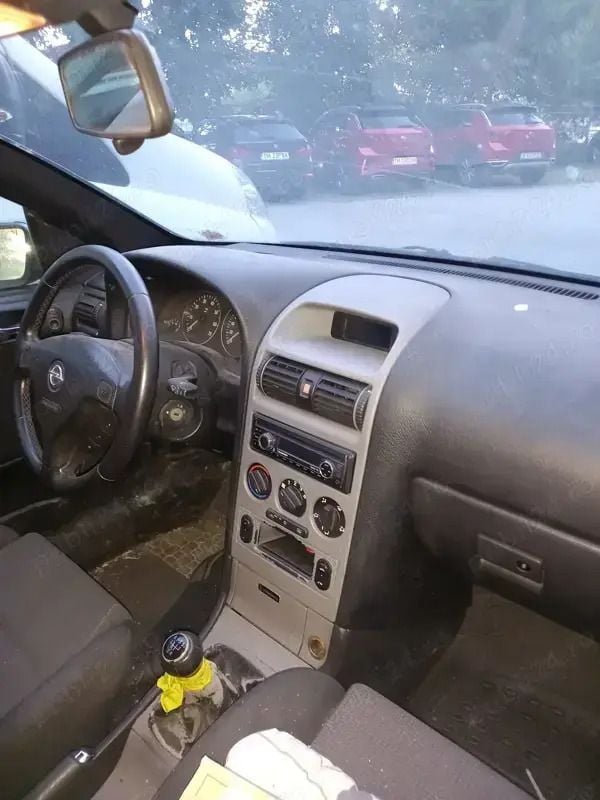 Second-hand Opel Astra 76 CP (55 kW) 2005 Argintiu Cabrio