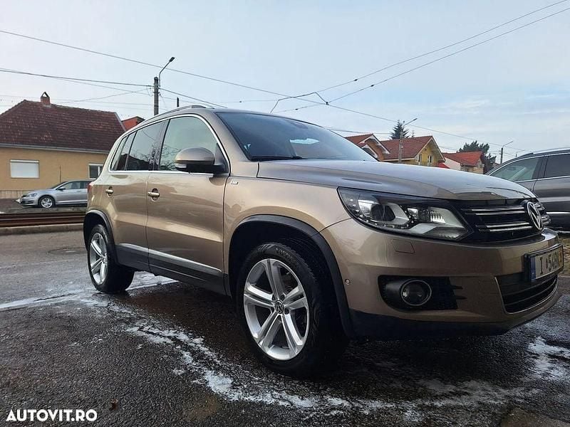 Second-hand VW Tiguan Sportline 140 CP (102 kW) 2014 Culoaremaro SUV