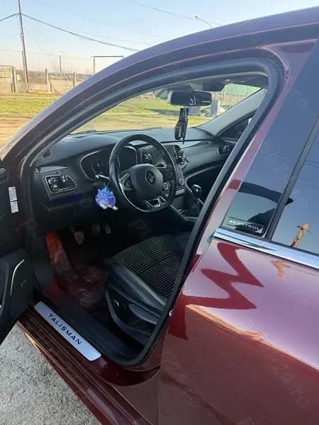 Second-hand Renault Talisman 130 CP (95 kW) 2016 Rosu Berlinǎ