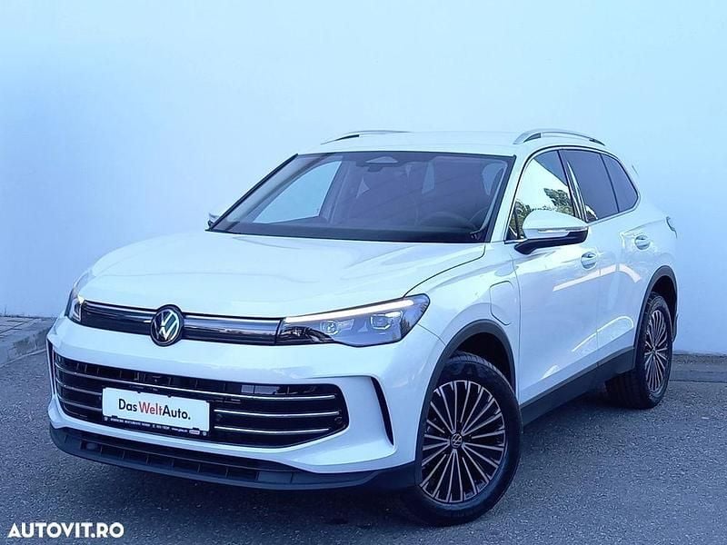 Culoarealb Utilizat 2025 VW Tiguan Elegance SUV | 44.499 EUR - Imagine 1/4