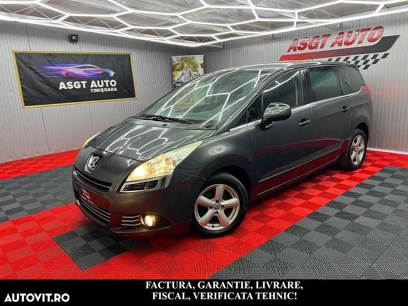 Second-hand Peugeot 5008 120 CP (88 kW) 2011 Gri Monovolum