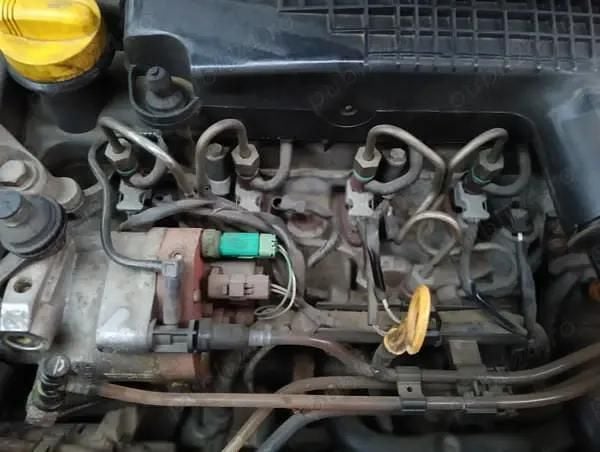 Utilizat 2002 Renault Clio II Berlinǎ | 900 EUR (Preț OK) - Imagine 1/4