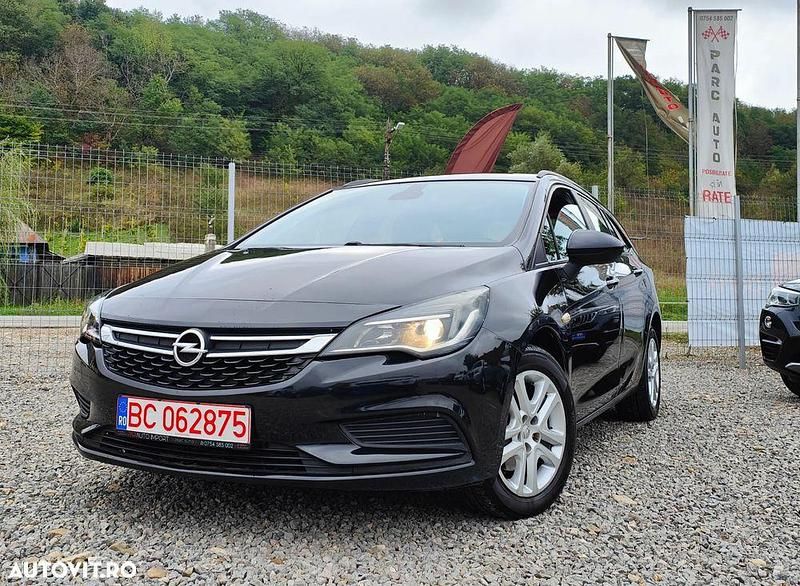 Culoarenegru Utilizat 2016 Opel Astra Edition Break | 5.990 EUR (Preț OK) - Imagine 1/4