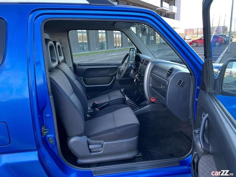 Second-hand Suzuki Jimny 2006 Albastru SUV