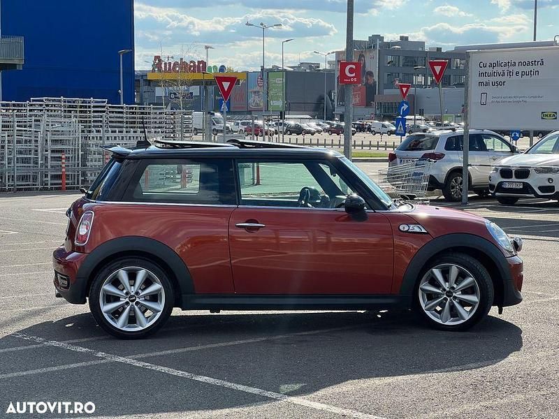 Second-hand Mini Cooper S 184 CP (135 kW) 2011 Culoareportocaliu Hatchback