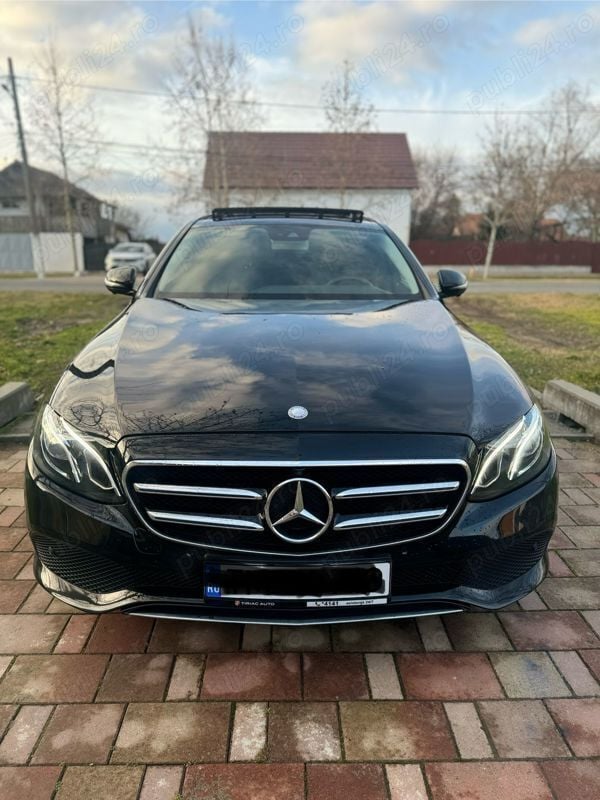 Utilizat 2016 Mercedes A220 Berlinǎ | 22.500 EUR - Imagine 1/4