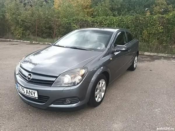 Utilizat 2006 Opel Astra GTC Hatchback | 3.790 EUR - Imagine 1/4