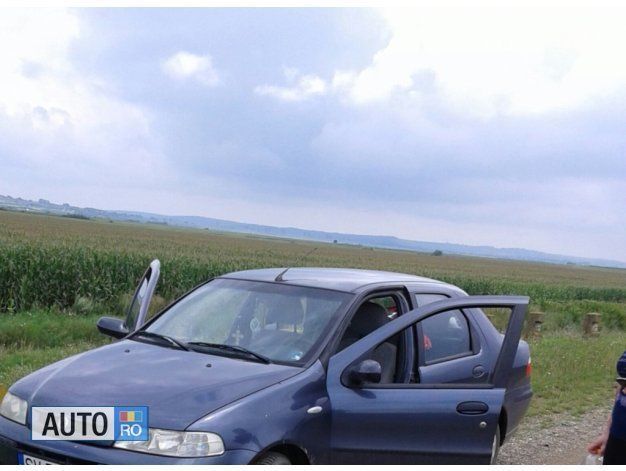Gri Utilizat 2005 Fiat Albea Berlinǎ | 1.800 EUR - Imagine 1/1