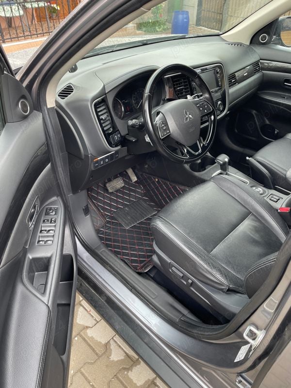 Second-hand Mitsubishi Outlander 172 CP (126 kW) 2016 Gri SUV