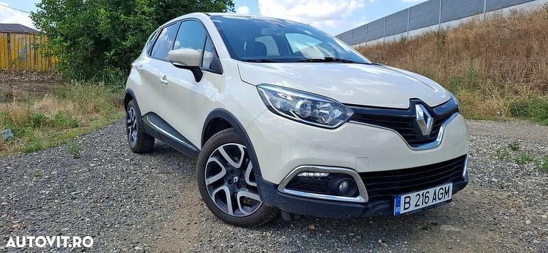Galbeuriu Utilizat 2013 Renault Captur SUV | 7.600 EUR (Preț OK) - Imagine 1/4