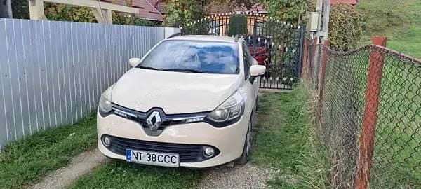 Second-hand Renault Clio GrandTour 75 CP (55 kW) 2015 Maro Break