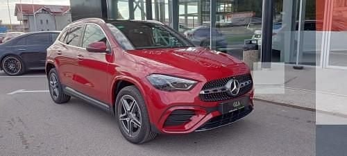 Vopsea manufaktur rosu patagonia metalizata Utilizat 2025 Mercedes GLA250 SUV | 53.486 EUR - Imagine 1/4