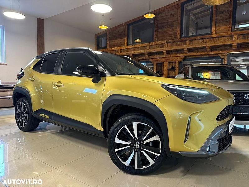 Culoaregalbeuriu Utilizat 2021 Toyota Yaris Hybrid SUV | 23.499 EUR - Imagine 1/4
