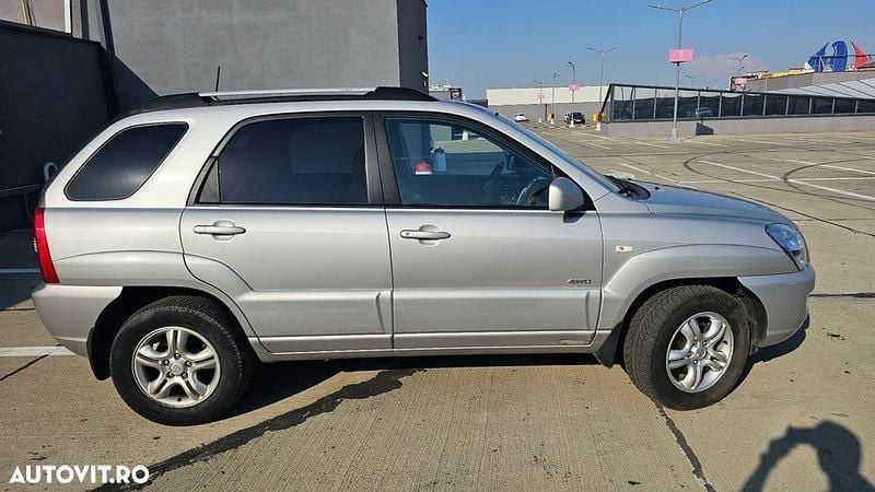 Argint Utilizat 2006 Kia Sportage SUV | 3.600 EUR (Preț OK) - Imagine 1/4