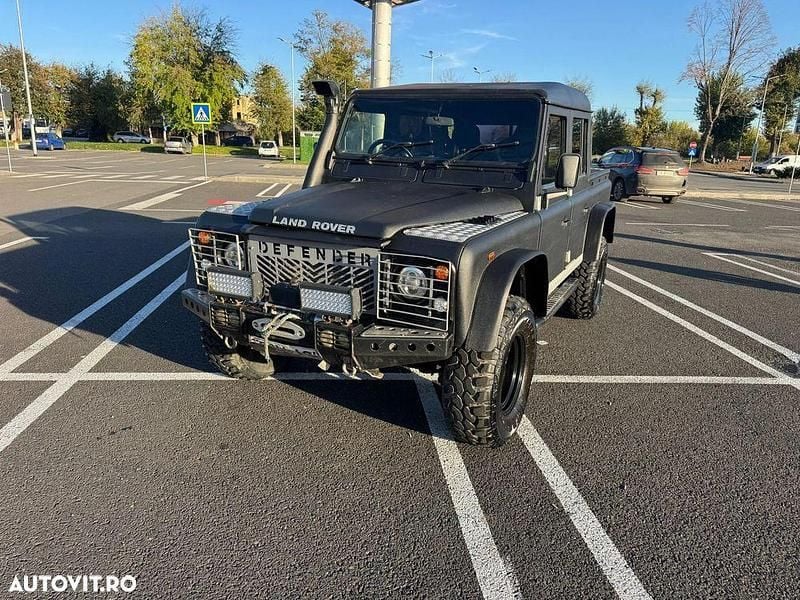 Culoarenegru Utilizat 2003 Land Rover Defender SUV | 26.900 EUR - Imagine 1/4