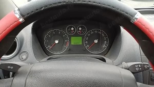 Utilizat 2006 Ford Fiesta Hatchback | 1.400 EUR (Preț OK) - Imagine 1/4