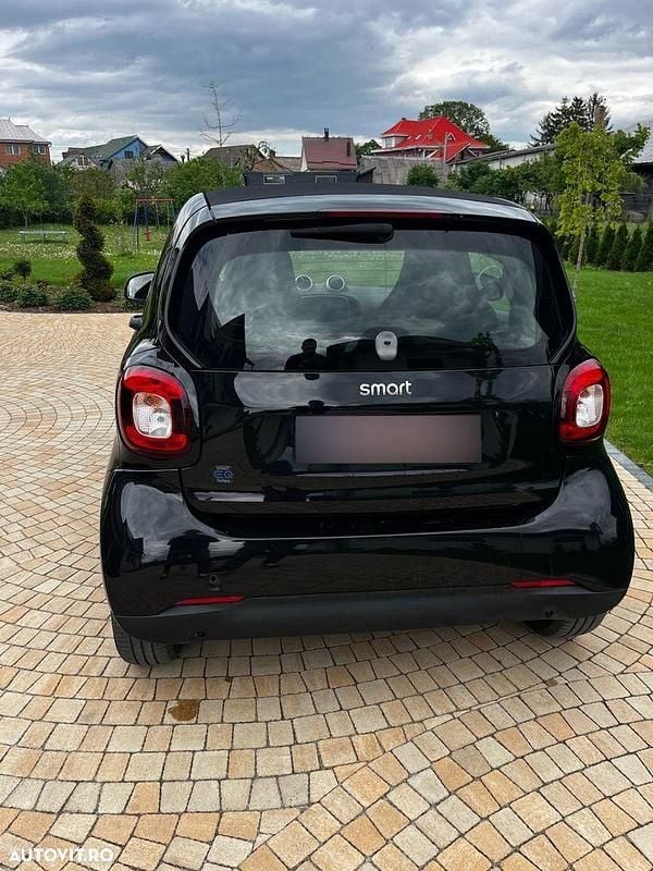 Culoarenegru Utilizat 2020 Smart ForTwo Electric Drive Passion Coupe | 9.500 EUR - Imagine 1/4