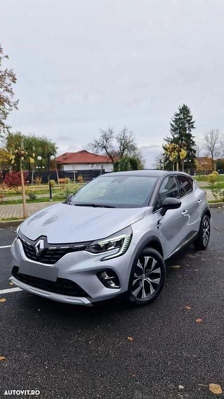 Culoareargint Utilizat 2023 Renault Captur Techno SUV | 18.990 EUR (Preț OK) - Imagine 1/4