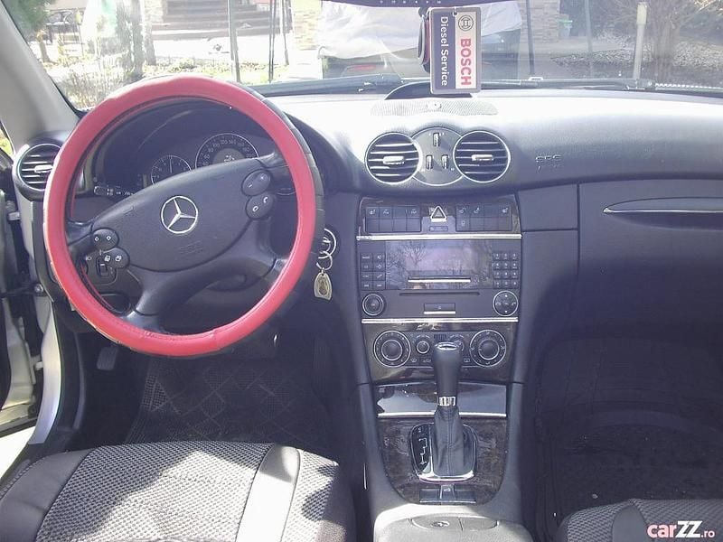 Second-hand Mercedes 180 2006 Berlinǎ