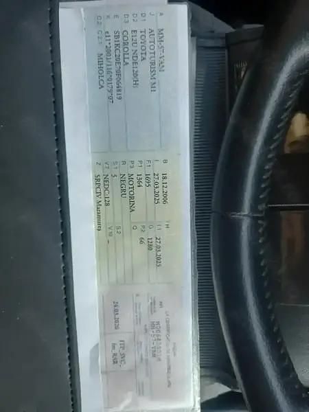 Second-hand Toyota Corolla 90 CP (66 kW) 2006 Negru Break