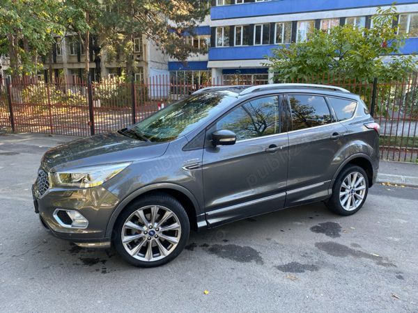 Second-hand Ford Kuga Vignale 180 CP (132 kW) 2018 Gri SUV