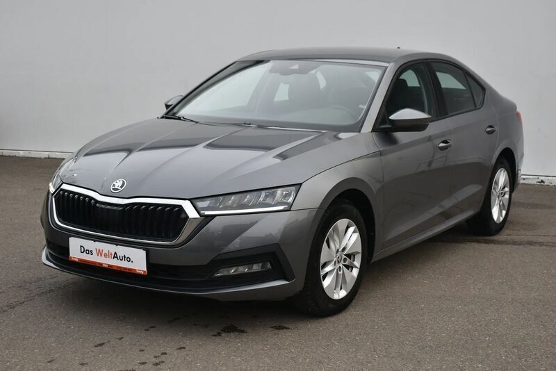 Gri Utilizat 2023 Skoda Octavia Hatchback | 22.990 EUR (Scump) - Imagine 1/4