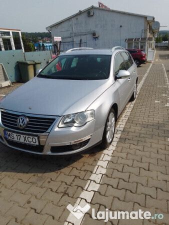 Argintiu Utilizat 2006 VW Passat Break | 3.200 EUR (Preț OK) - Imagine 1/4