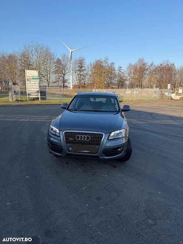 Culoaregri Utilizat 2012 Audi Q5 SUV | 8.200 EUR (Super Preț) - Imagine 1/4