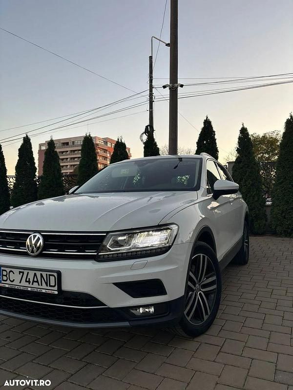 Culoarealb Utilizat 2018 VW Tiguan Highline SUV | 20.400 EUR (Preț OK) - Imagine 1/4