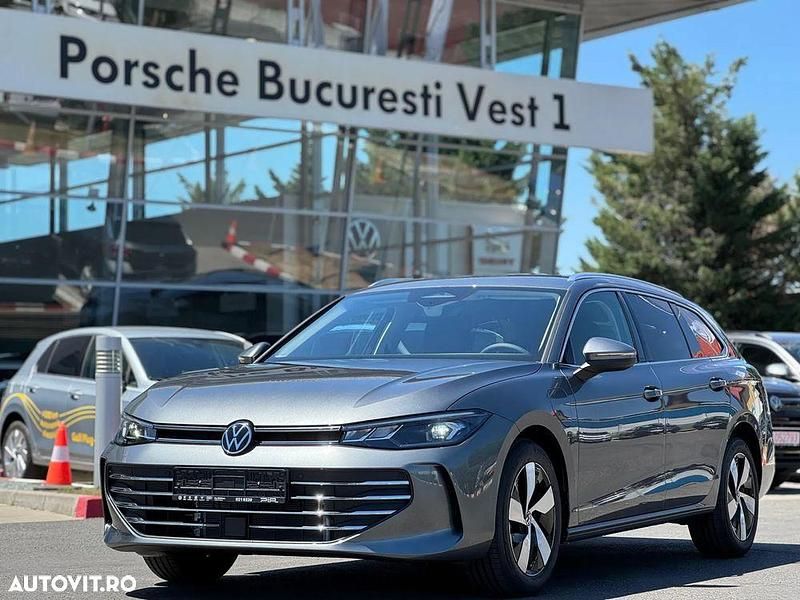 Gri Nouă 2025 VW Passat Break | 39.100 EUR - Imagine 1/4
