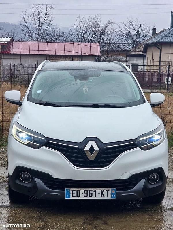 Second-hand Renault Kadjar Intens 130 CP (95 kW) 2016 Culoarealb SUV