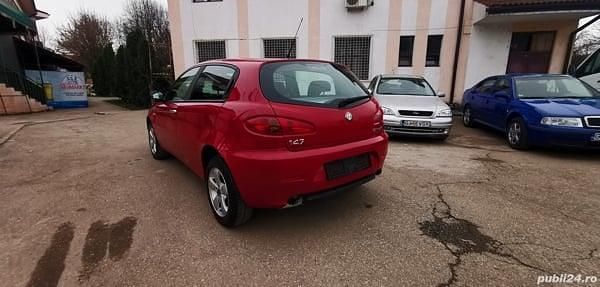 Second-hand Alfa Romeo 147 125 CP (91 kW) 2008 Visiniu Hatchback