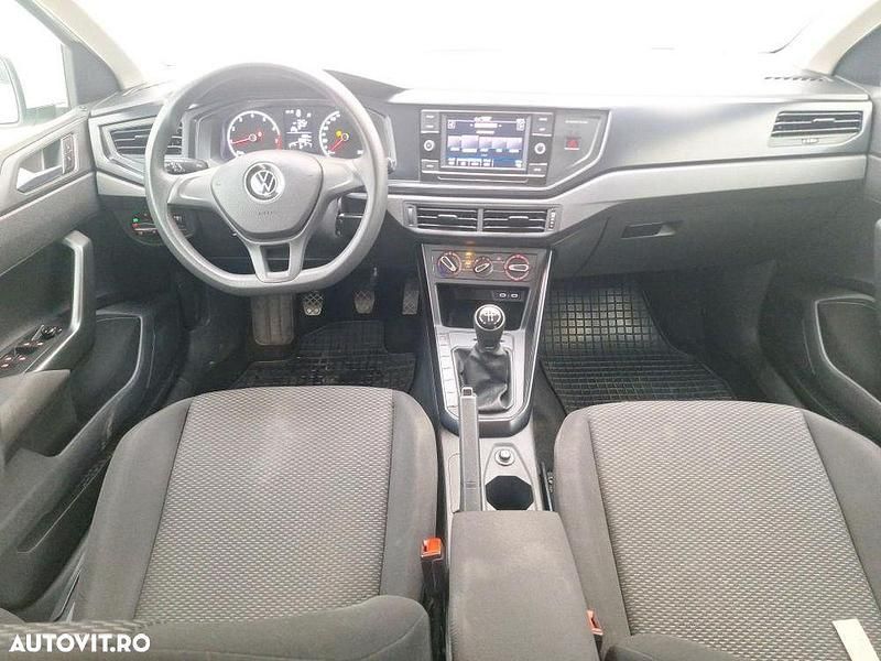 Second-hand VW Polo Trendline 80 CP (58 kW) 2021 Culoarealb Hatchback