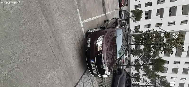 Second-hand Skoda Superb 170 CP (125 kW) 2009 Visiniu Berlinǎ