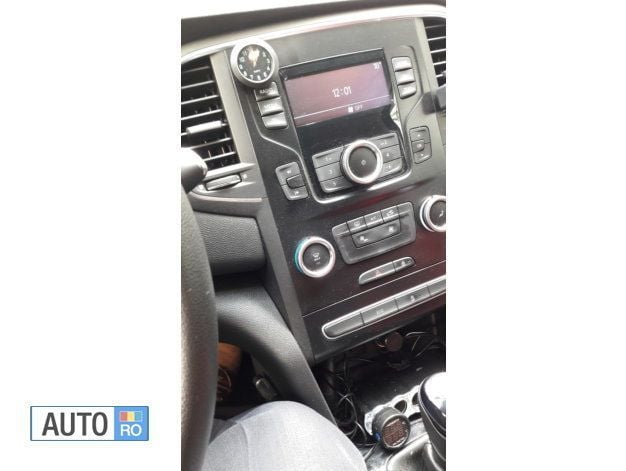 Maro Utilizat 2018 Renault Mégane IV Hatchback | 13.700 EUR (Preț OK) - Imagine 1/4