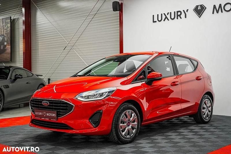 Culoarerosu Utilizat 2022 Ford Fiesta Trend | 10.890 EUR (Preț OK) - Imagine 1/4