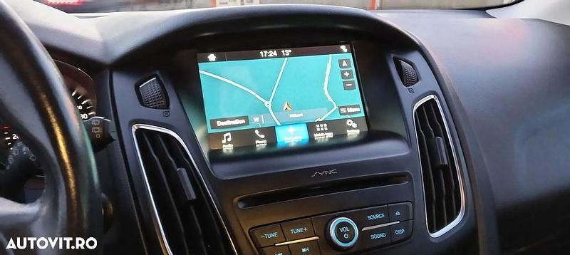 Second-hand Ford Focus Titanium 125 CP (91 kW) 2017 Culoaremaro Hatchback