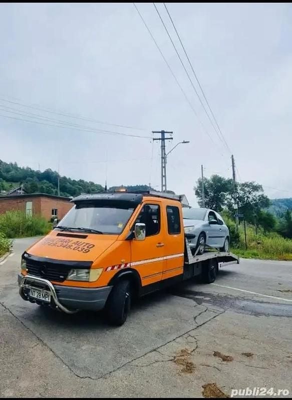 Utilizat 1998 Mercedes Sprinter Van | 6.000 EUR (Preț bun) - Imagine 1/4