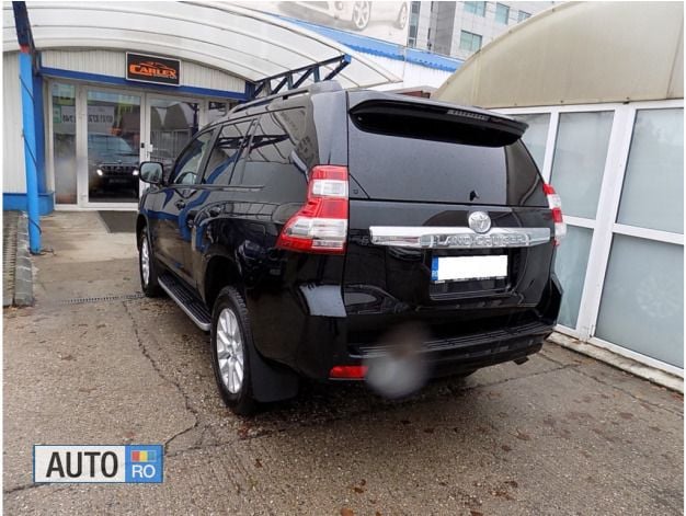 Second-hand Toyota Land Cruiser 177 CP (130 kW) 2017 SUV