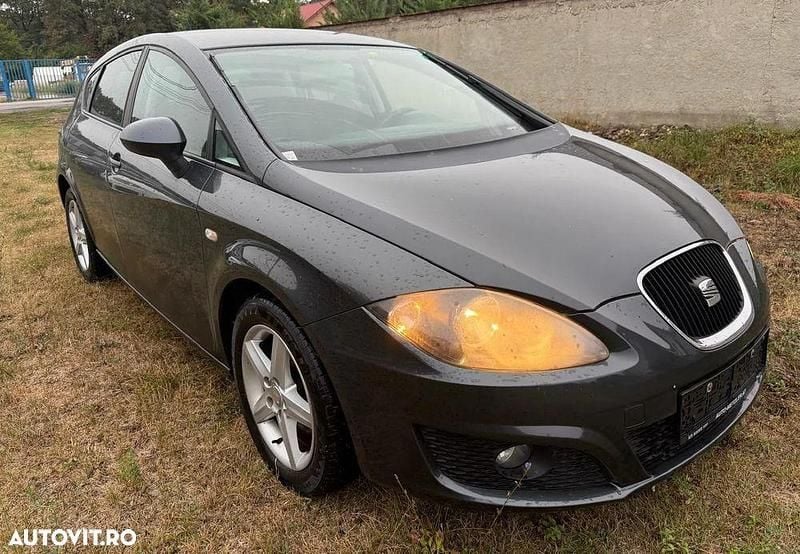 Culoarealbastru Utilizat 2011 Seat Leon Ecomotive | 2.999 EUR (Preț bun) - Imagine 1/4