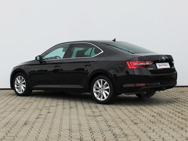 Second-hand Skoda Superb Ambition 150 CP (110 kW) 2017 Negru  normal Berlinǎ