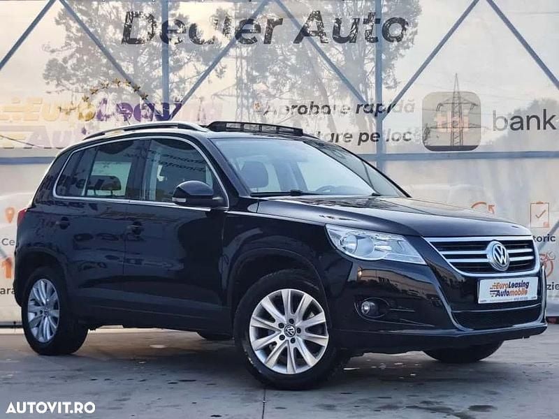 Culoarenegru Utilizat 2010 VW Tiguan Sportline SUV | 7.990 EUR (Preț OK) - Imagine 1/4