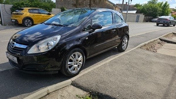Second-hand Opel Corsa 75 CP (55 kW) 2007 Negru Coupe