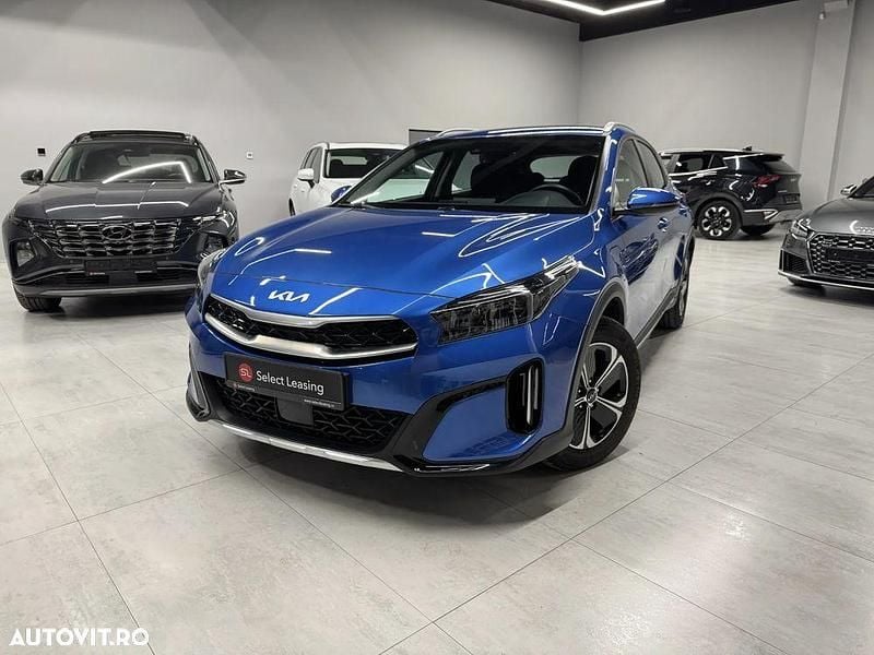 Culoarealbastru Utilizat 2022 Kia XCeed Spirit SUV | 21.880 EUR (Preț OK) - Imagine 1/4