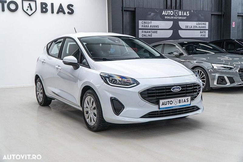 Second-hand Ford Fiesta Trend 75 CP (55 kW) 2022 Culoarealb Hatchback