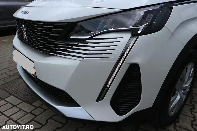 Culoarealb Second-hand 2021 Peugeot 5008 Active SUV | 15.550 EUR (Preț bun) - Imagine 1/4